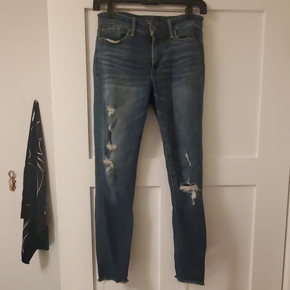 abercrombie ankle crop destroyed dark wash skinny